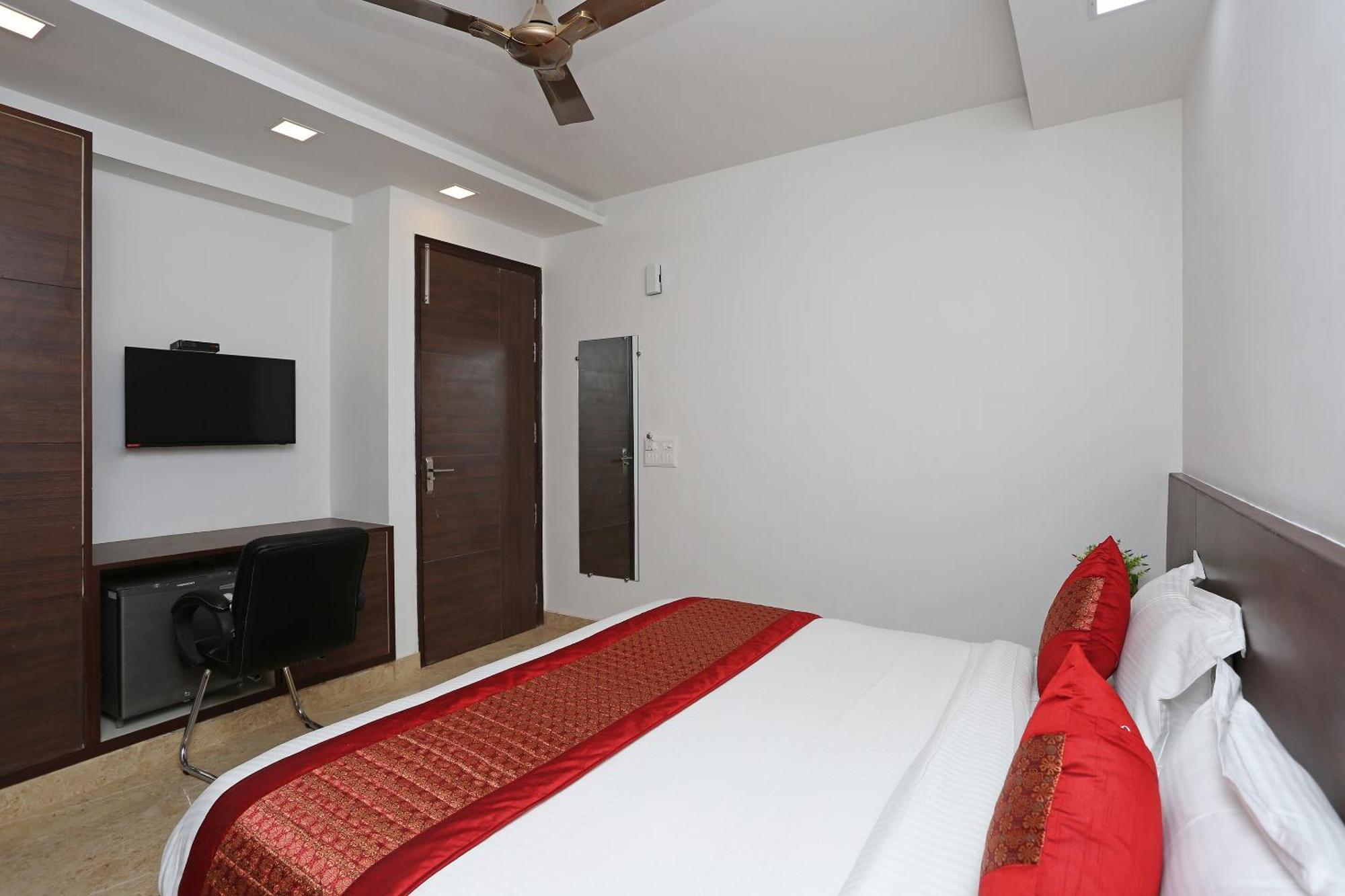 Hotel O Green Residency Near Appu Ghar Gurgaon Eksteriør bilde